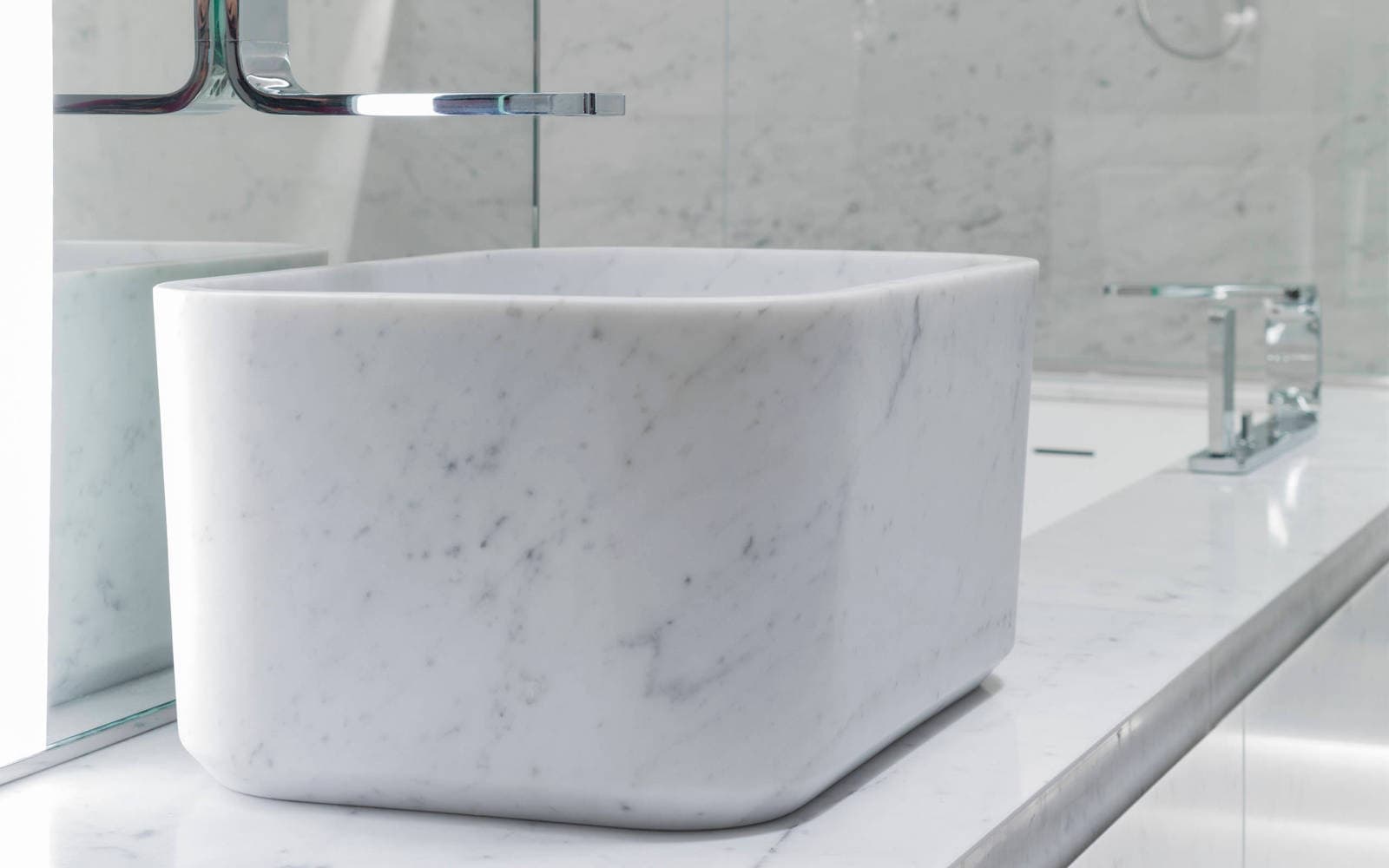Lavabi Himalaya Neve di Carrara 38 cm x 52 cm x 25 cm - Porcelanosa