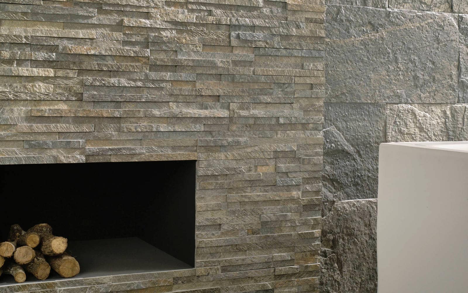 Rivestimenti in pietra naturale Globe Brick Delhi 10 cm x 40 cm x 2 cm - Porcelanosa