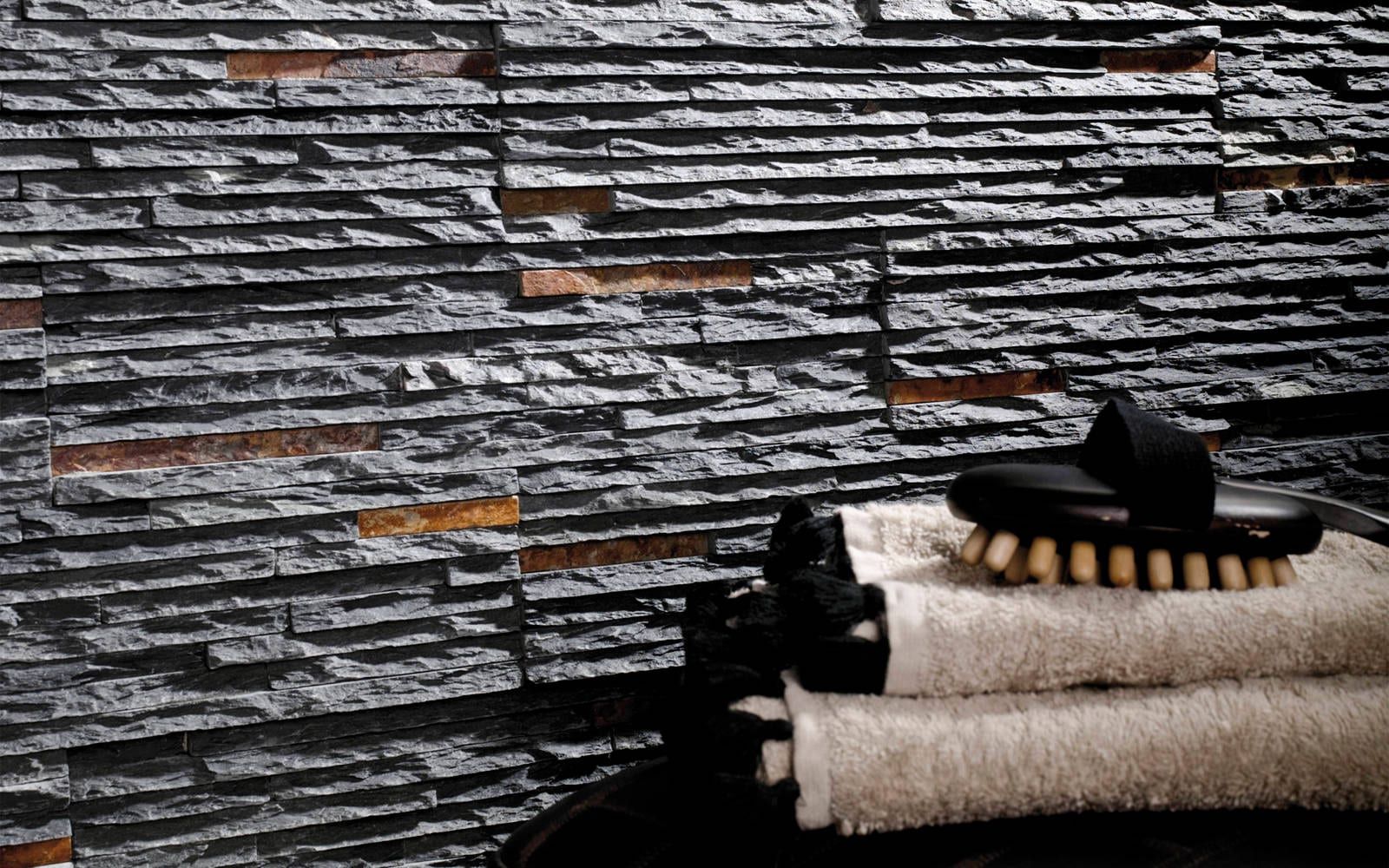 Rivestimenti in pietra naturale Globe Stick Mix Nepal Bhutan 10 cm x 40 cm x 2/2,5 cm - Porcelanosa