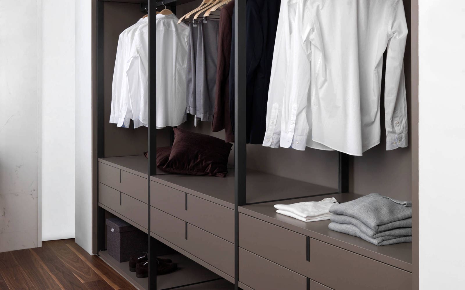 Closet emotions E4 Ferreo Mate · Negro Sable - Porcelanosa