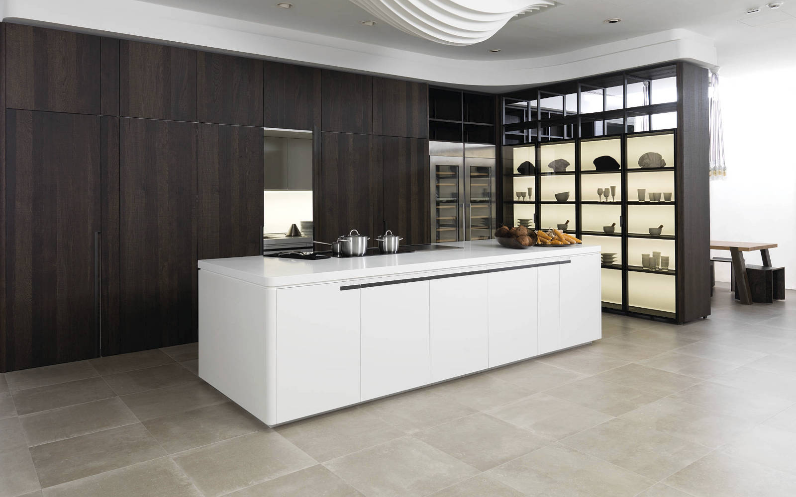 Mobiliario de cocina Cocina de Autor E7.00 Roble Carbón · E4.00 Blanco Snow - Porcelanosa