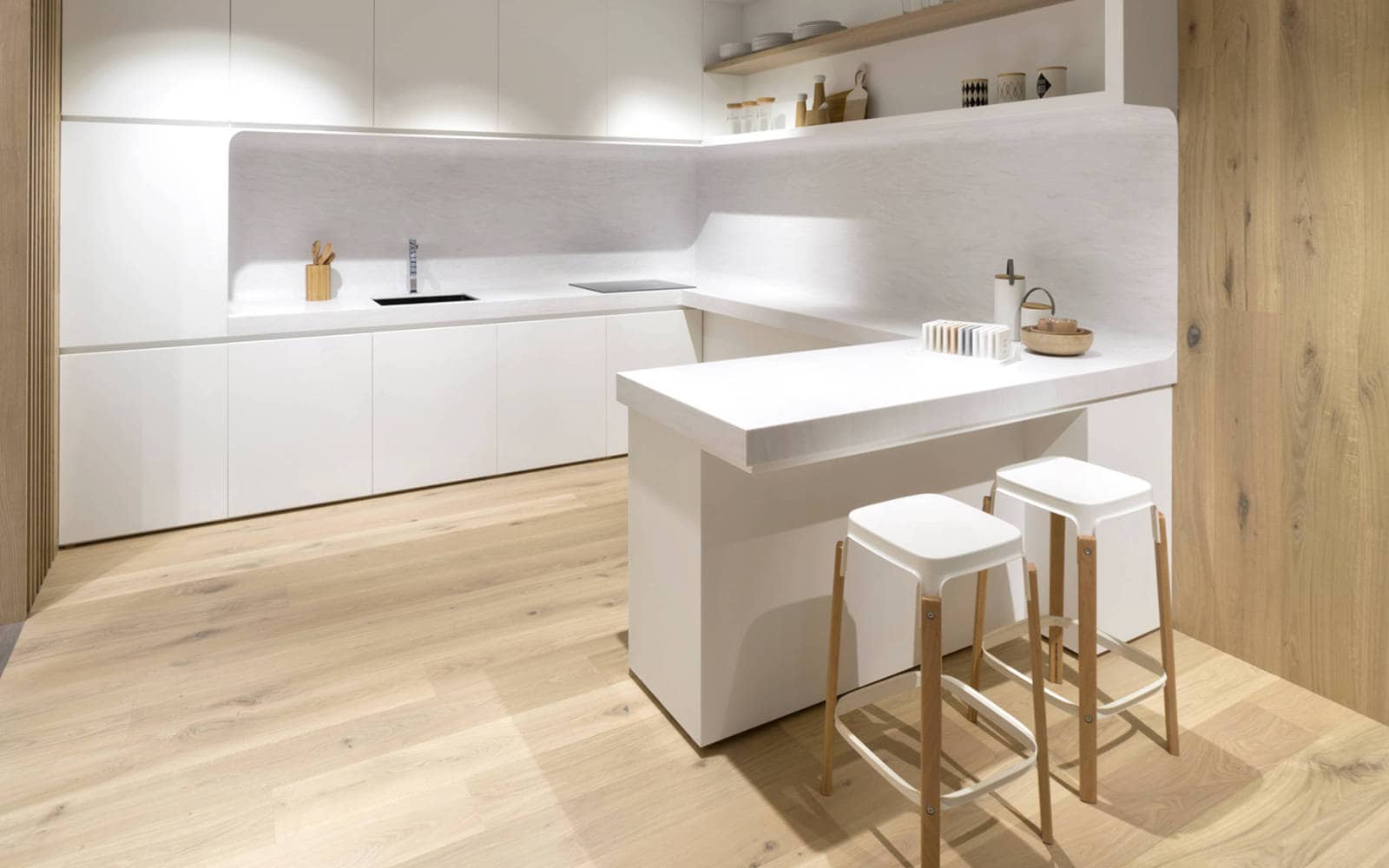 דלפקים ומשטחי עבודה KRION® L101 Carrara Soft - Porcelanosa