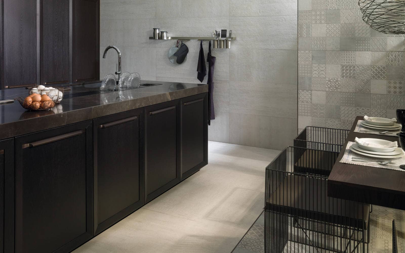 Rivestimenti in ceramica Nantes Caliza · Nantes Hidráulico 45 cm x 120 cm - Porcelanosa