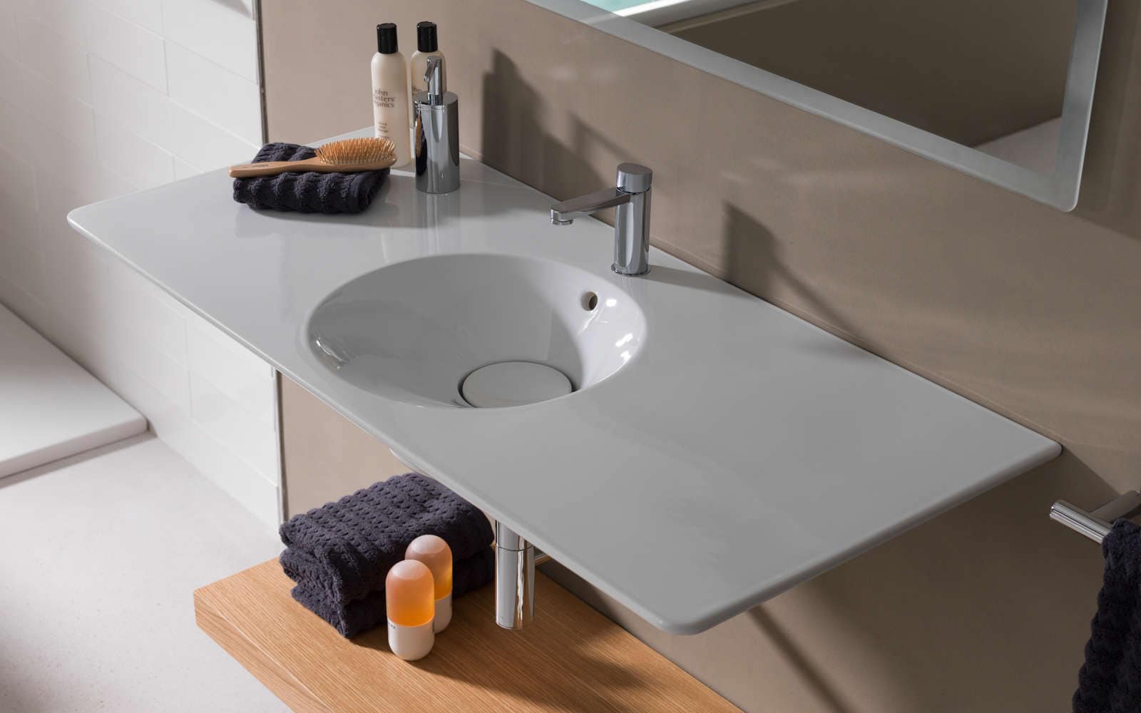 Lavabi Lavabo suspendido seno unico 120cm Tono - Porcelanosa