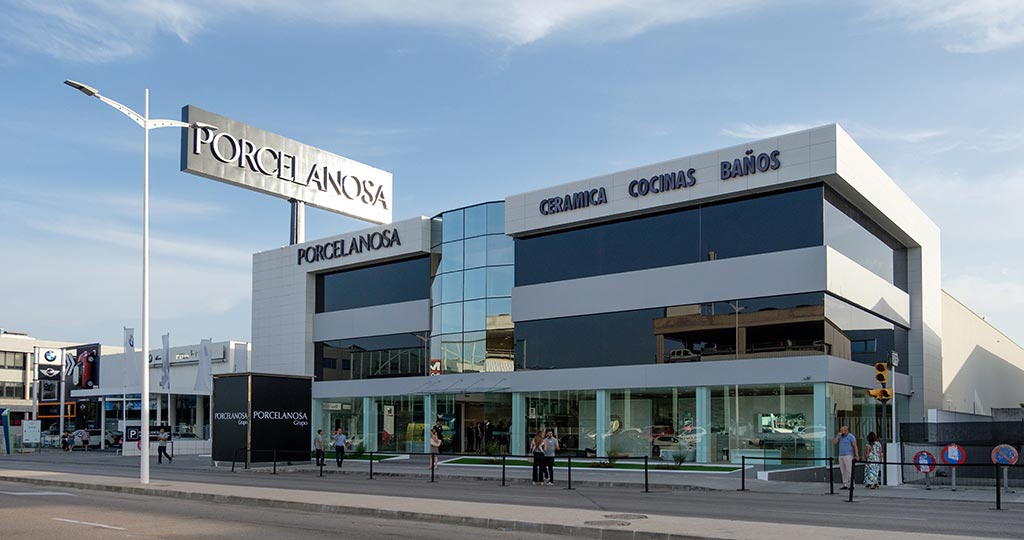 The PORCELANOSA Group presents its renovated showroom in Palma, Mallorca