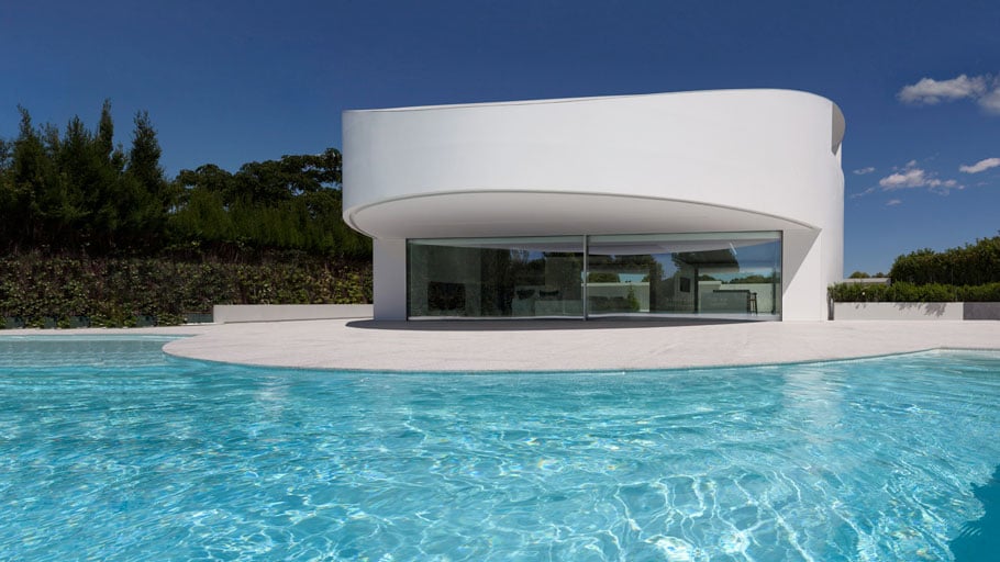 Comment imperméabiliser une piscine. Qualité optimale avec les matériaux de Butech