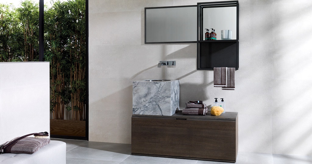 Cersaie 2017 : Gamadecor propose de nouvelles finitions pour ses collections de mobilier de salle de bain