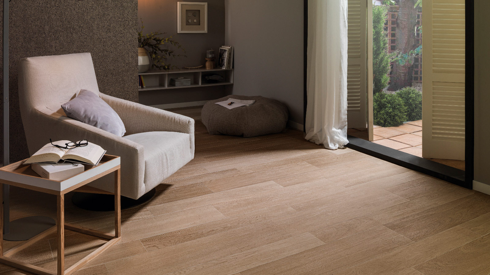 GET THE LOOK: Crea tu rincón de relax con el parquet cerámico Forest de PAR-KER