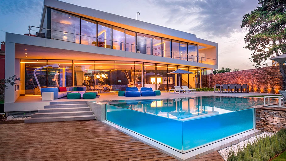 PORCELANOSA Group Projects: a façade overlooking the sea, Cool Blue Villa