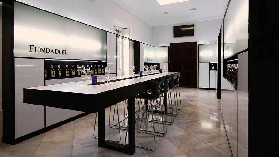 PORCELANOSA Group Projects: a partnership, with KRION® at Fundador Wineries, in Jerez de la Frontera