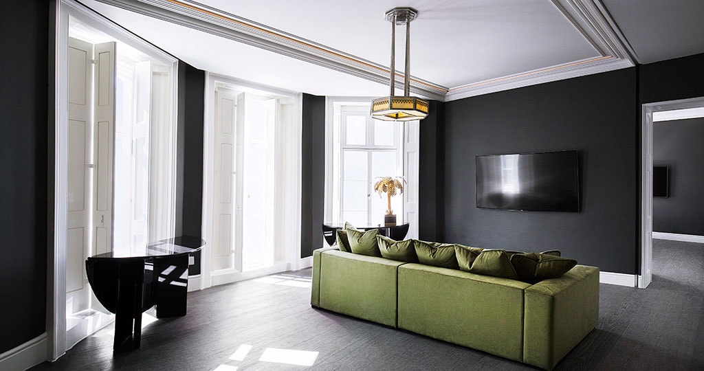 PORCELANOSA Group Projects: residential elegance in London with natural wood