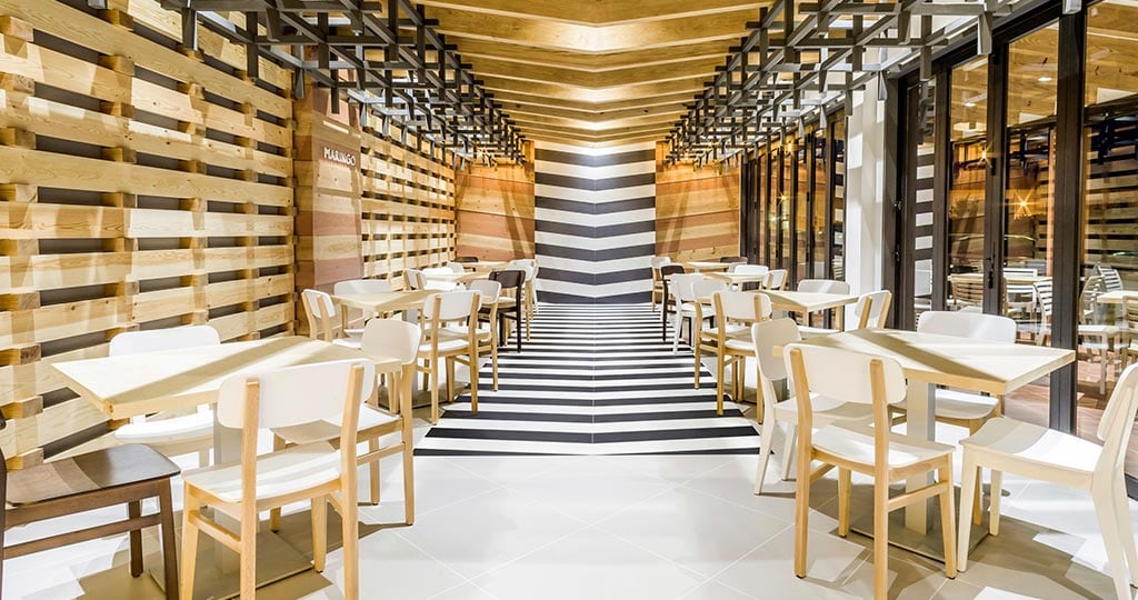 Проекты PORCELANOSA Grupo: динамичный и современный интерьер ресторана Maringo в городе Кониль-де-ла-Фронтера
