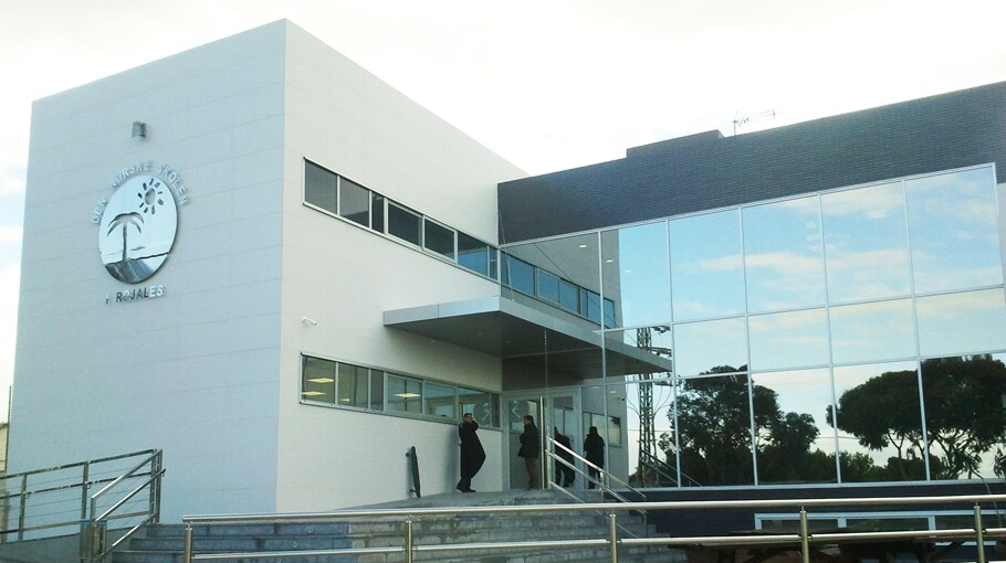 Projects Groupe PORCELANOSA : Géothermie dans le Collège Norvégien, Rojales (Alicante)
