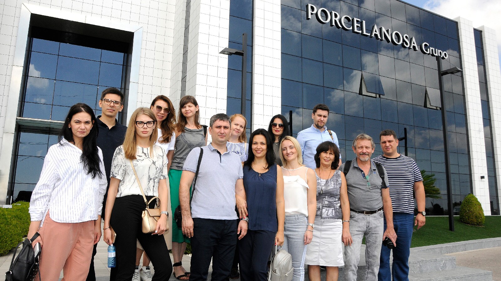 компания МойДом Porcelanosa, партнеры PORCELANOSA Grupo из Новосибирска, посетили шоурумы наших фабрик