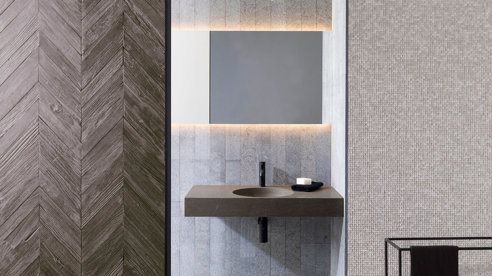 Mosaicos de madera y piedra para el hogar contemporáneo