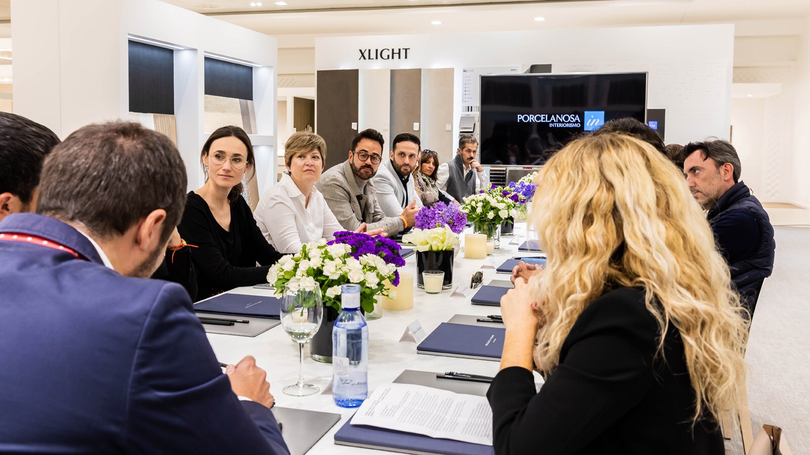 PORCELANOSA IN aterriza en Alicante con una mesa de debate sobre el interiorismo de espacios comerciales