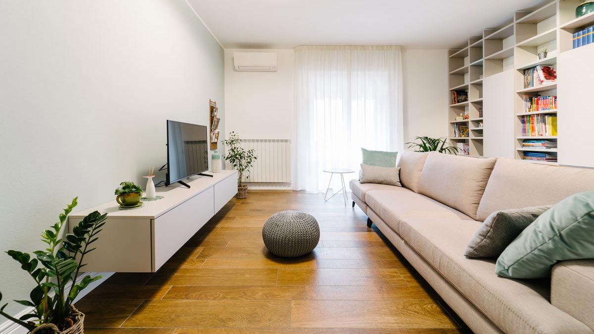 Why to use ceramic parquet all over the house?