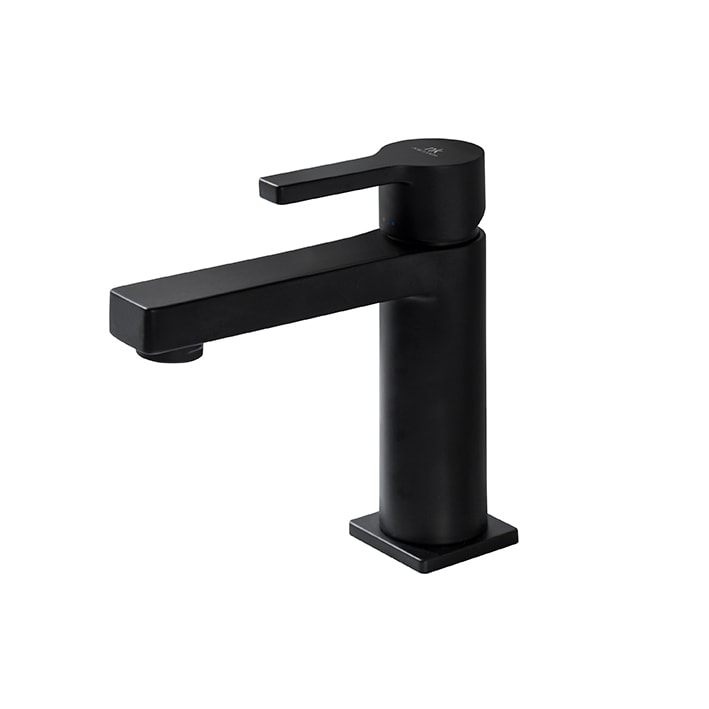 URBAN BLACK SINGLE LEVER BASIN