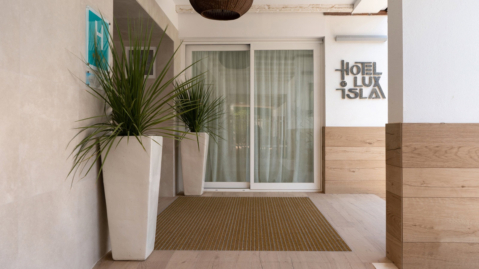 Hotel Ibeza Lux Isla Porcelanosa-1