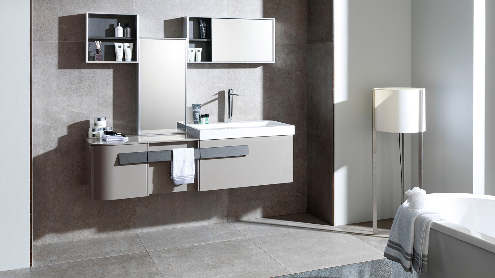 Bathroom mirror cabinets