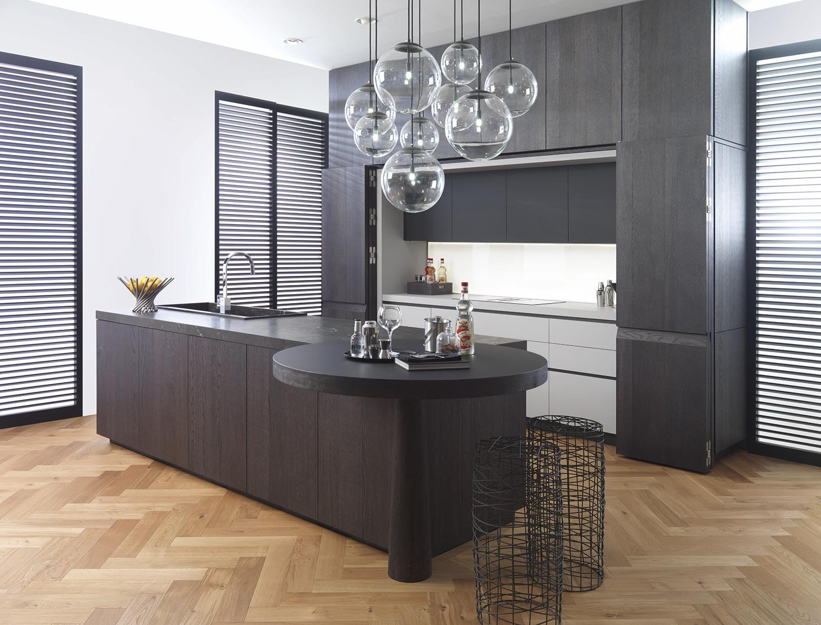 FOREST-NEW-E7.90-roble-negro_E3-gris-trama