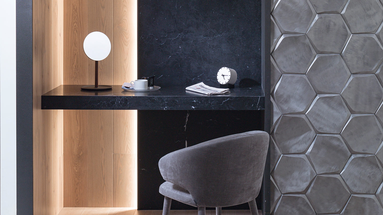 Parque-Lutier-1L-Grey-Negro-Marquina-Classico+Mosaico-Gravity-Aluminium-Dubai-Metal-Antic-Colonial-Porcelanosa-1