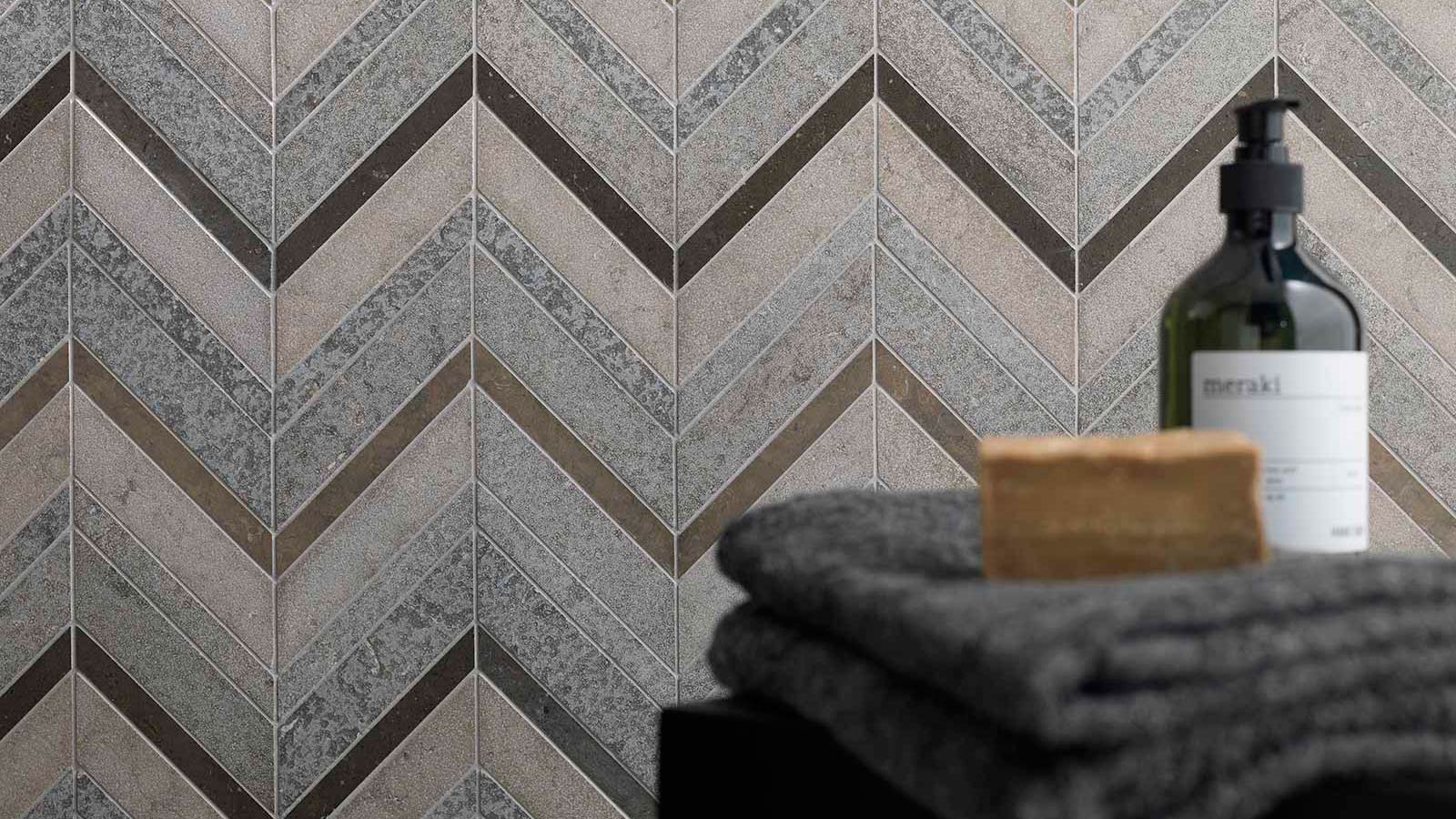 Bathroom mosaic tile ideas