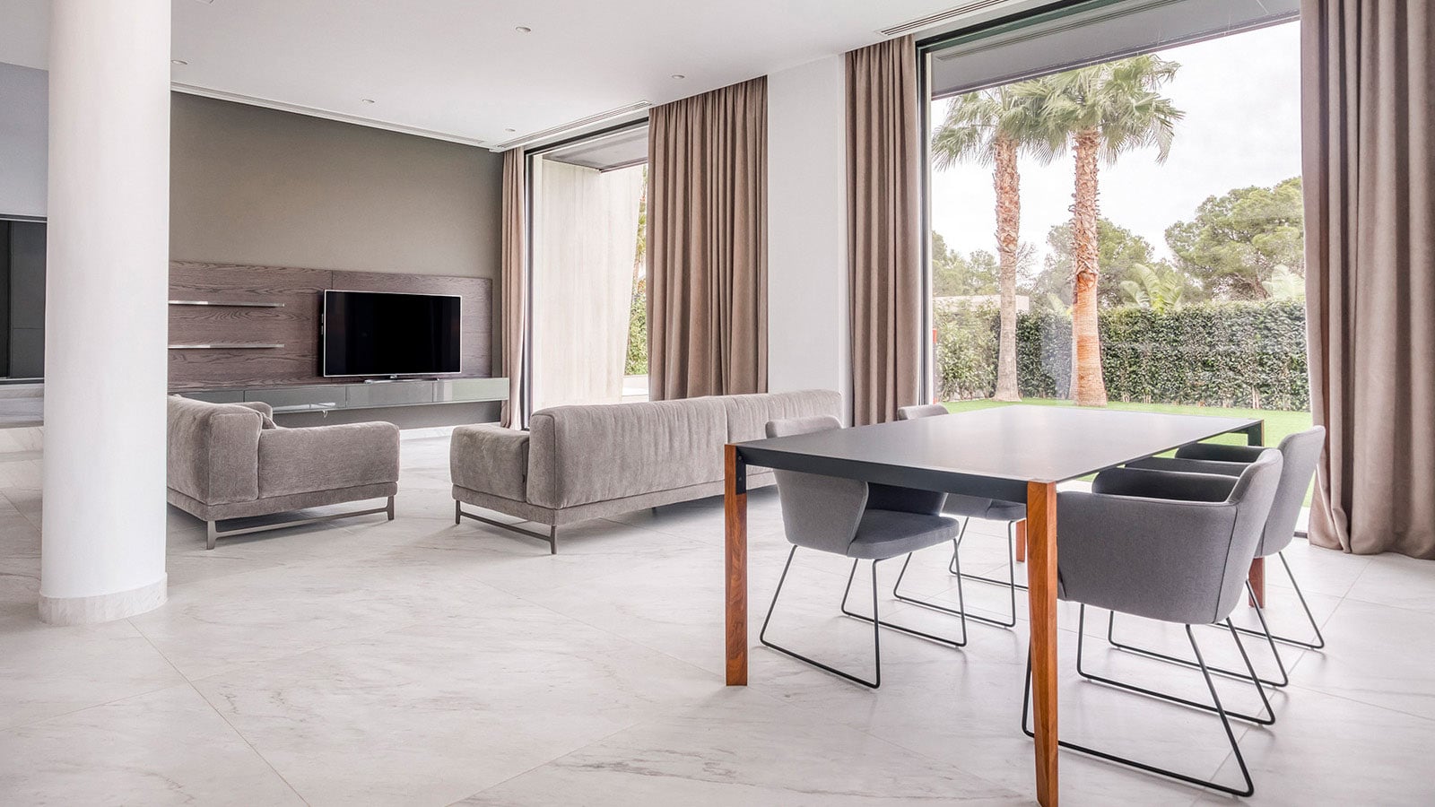 PORCELANOSA Grupo Projects : une villa entre la mer et la montagne de Finestrat