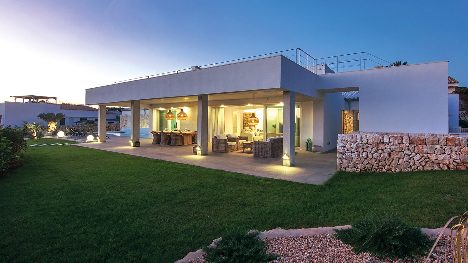 PORCELANOSA Grupo Projects : Greenbridge, l'histoire de Minorque racontée à travers ses pierres