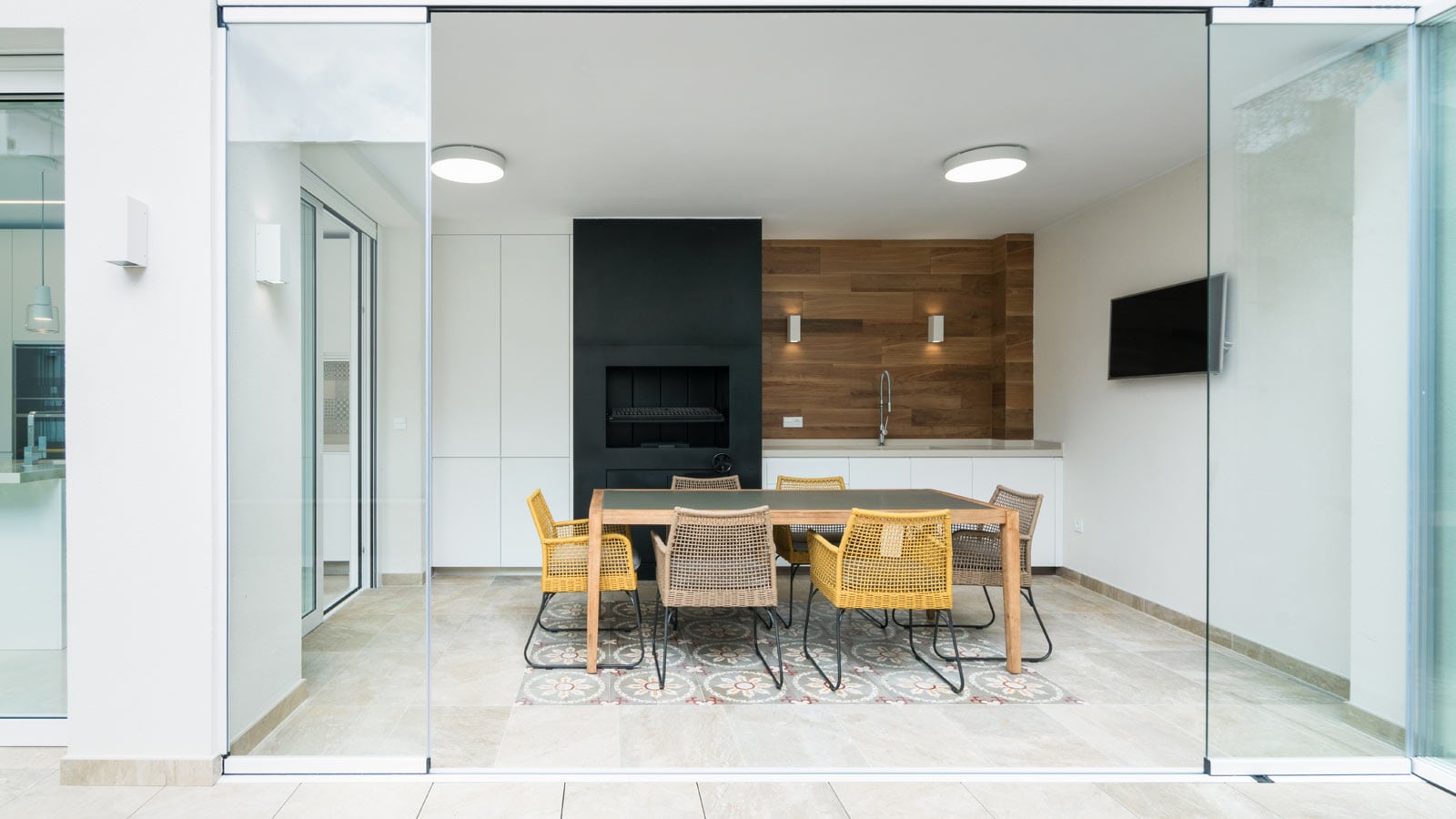 Проекты PORCELANOSA Grupo: «Медленный» дизайн дома в пригороде Валенсии