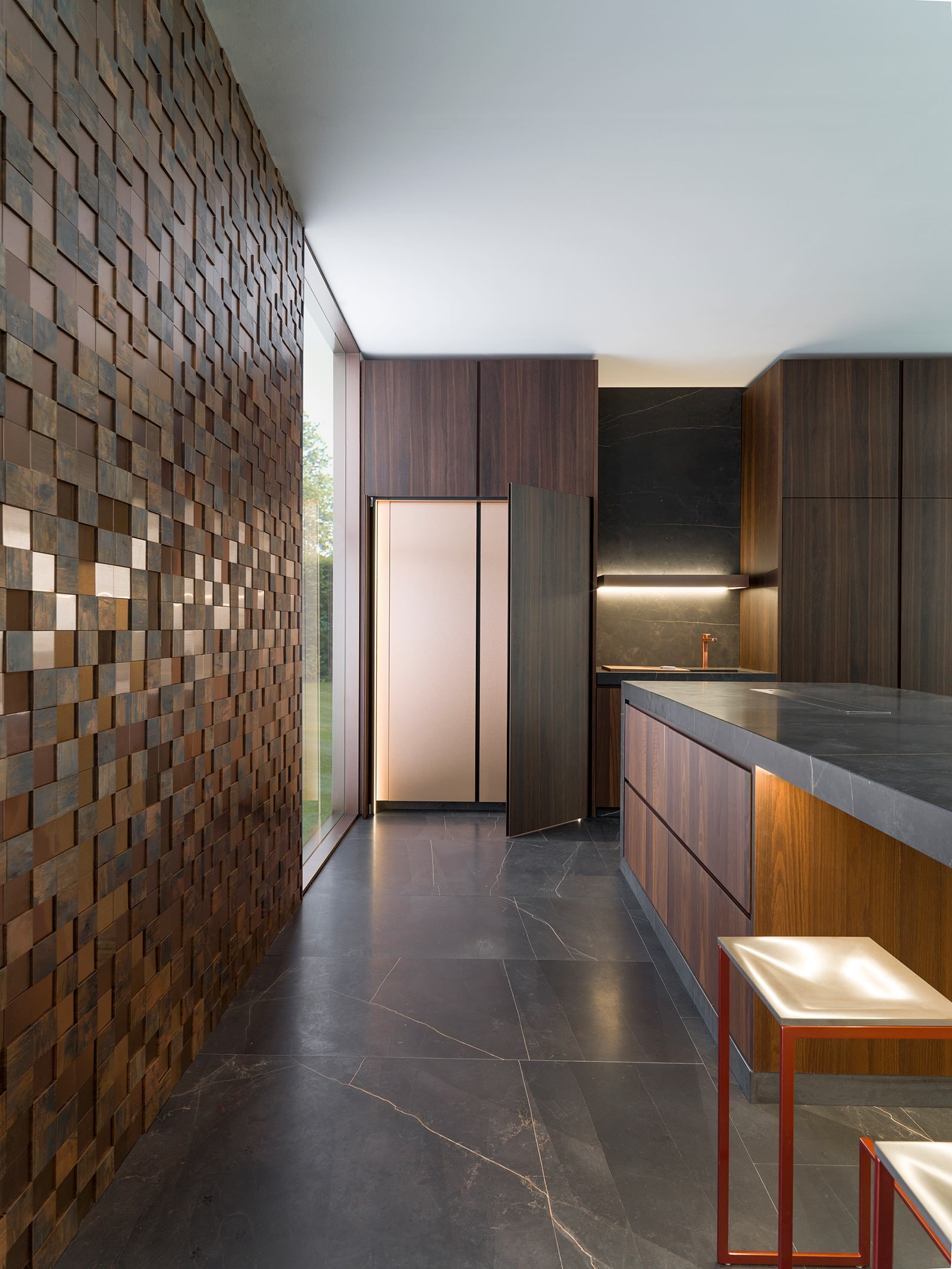 Featured image of post Black And Copper Kitchen Tiles / Tiles of copper (and other metals too).