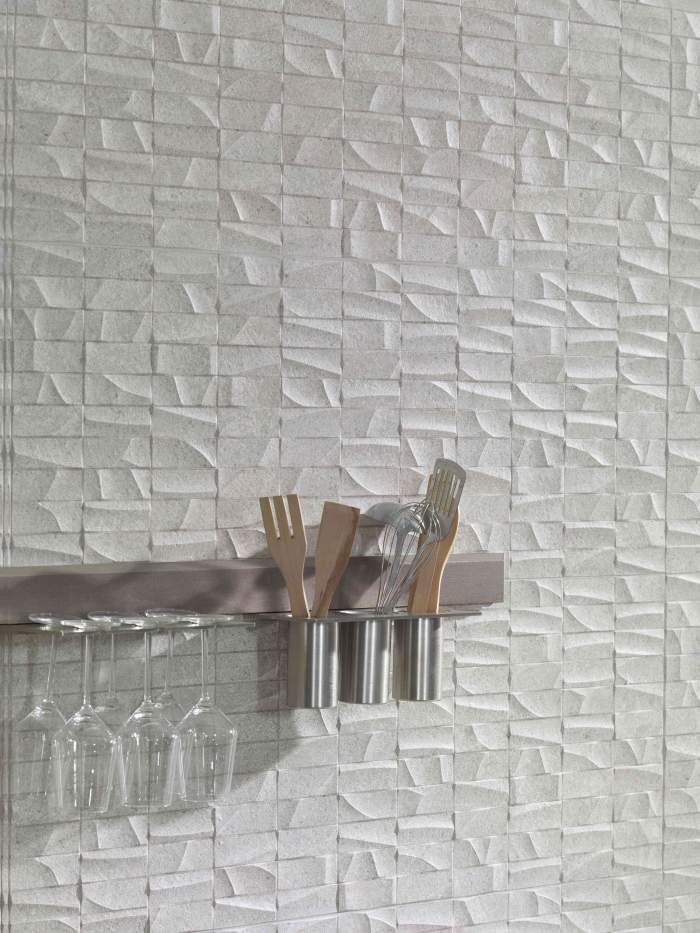 textured-mosaic-kitchen-wall-tiles-2