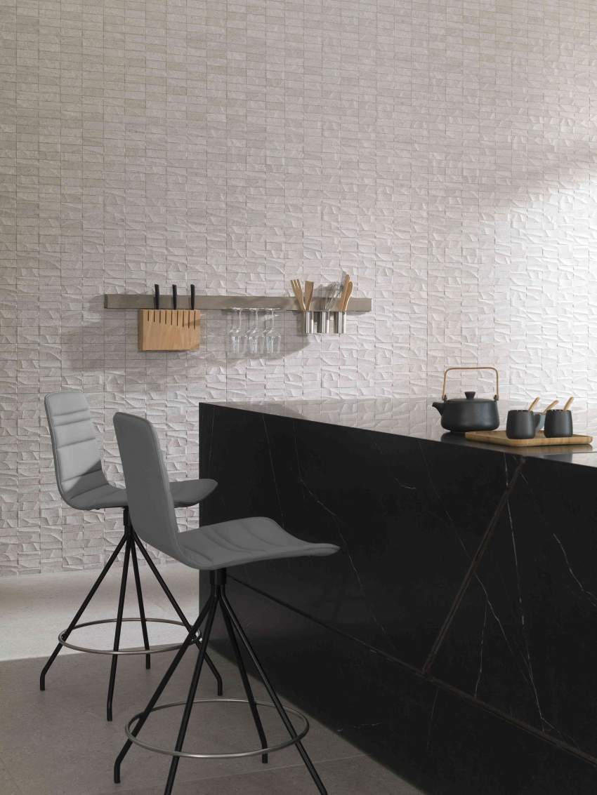 textured-mosaic-kitchen-wall-tiles-1