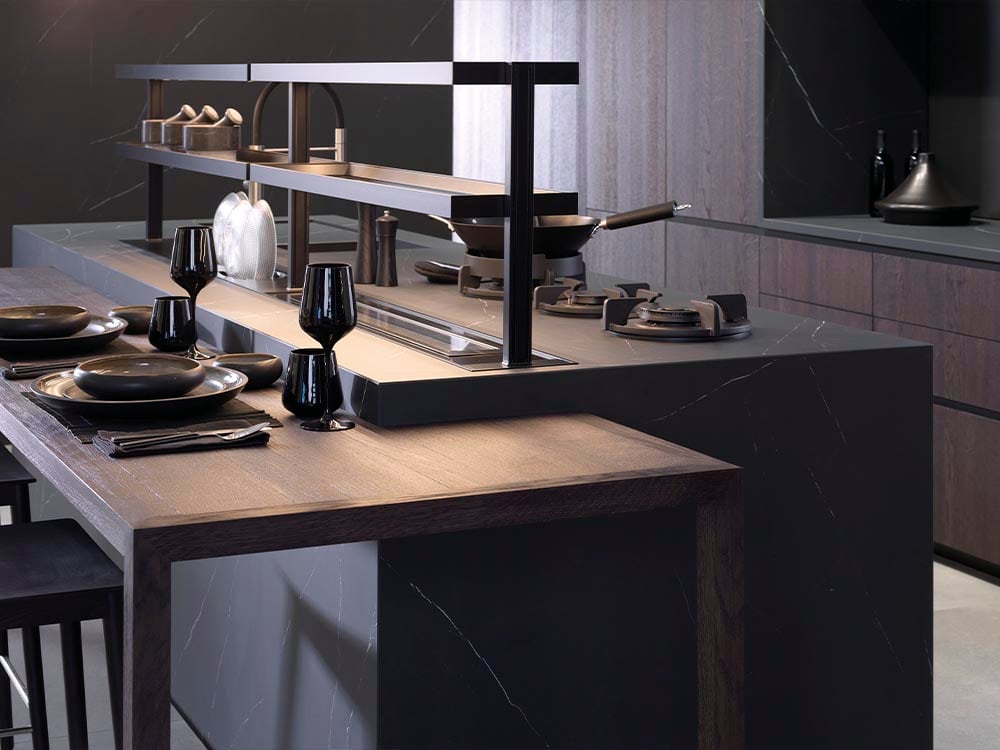 How to decorate a black and white kitchen | Porcelanosa