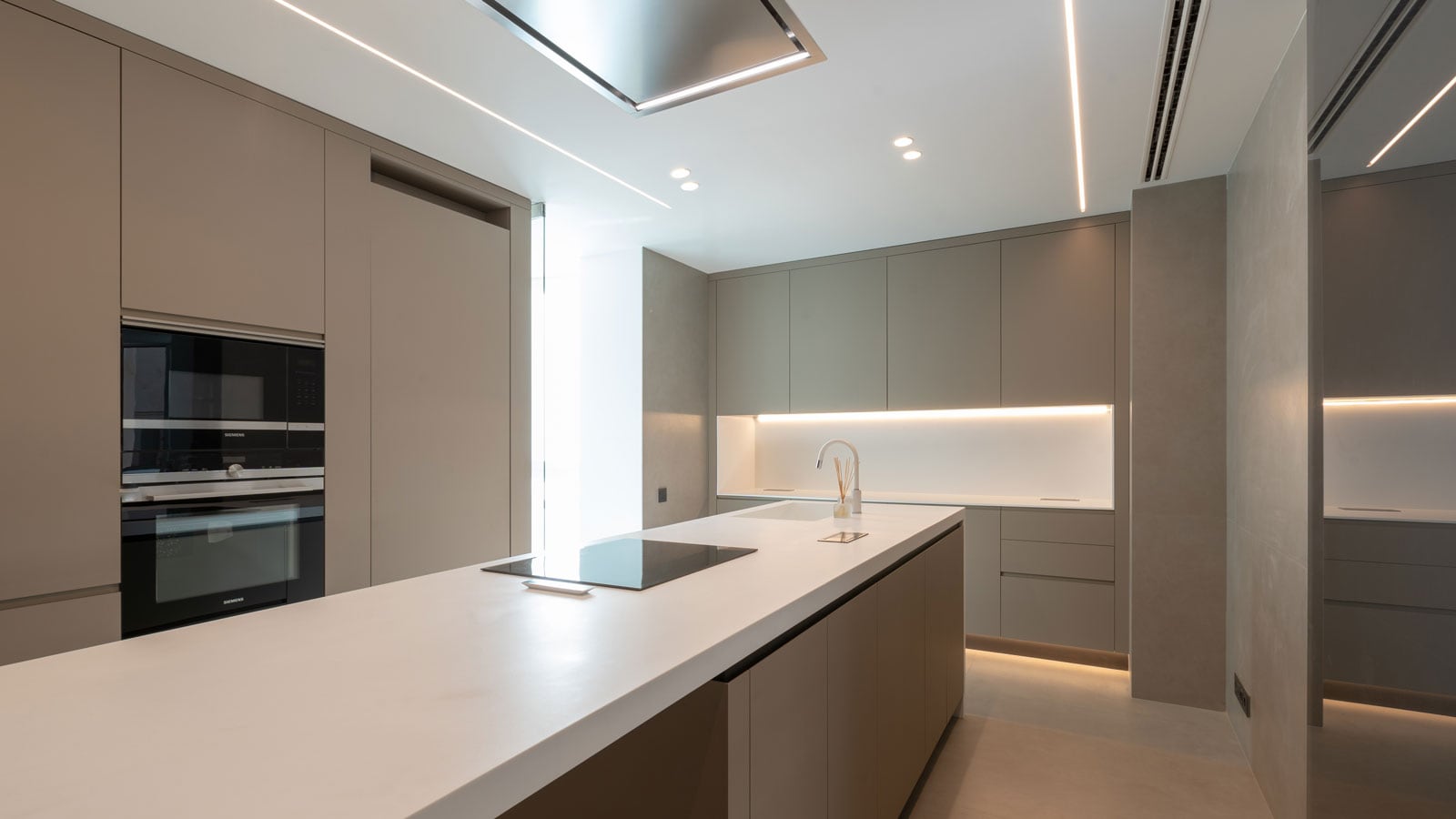 A modern and welcoming home on Paseo de la Castellana