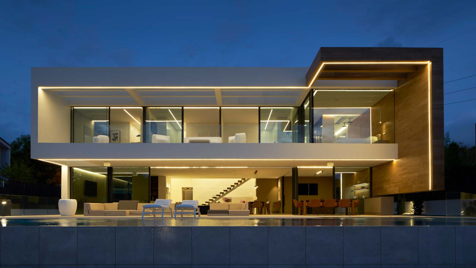 Oroneta: a home with natural camouflage designed by Dobleese Space&Branding