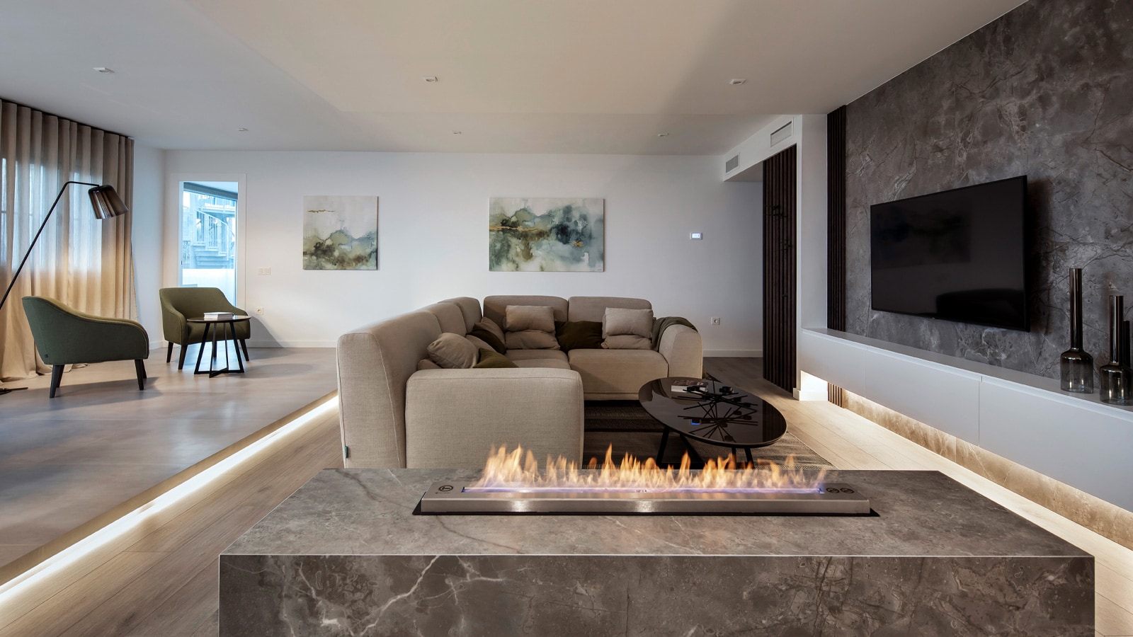 A diaphanous, well-proportioned home in Almerimar