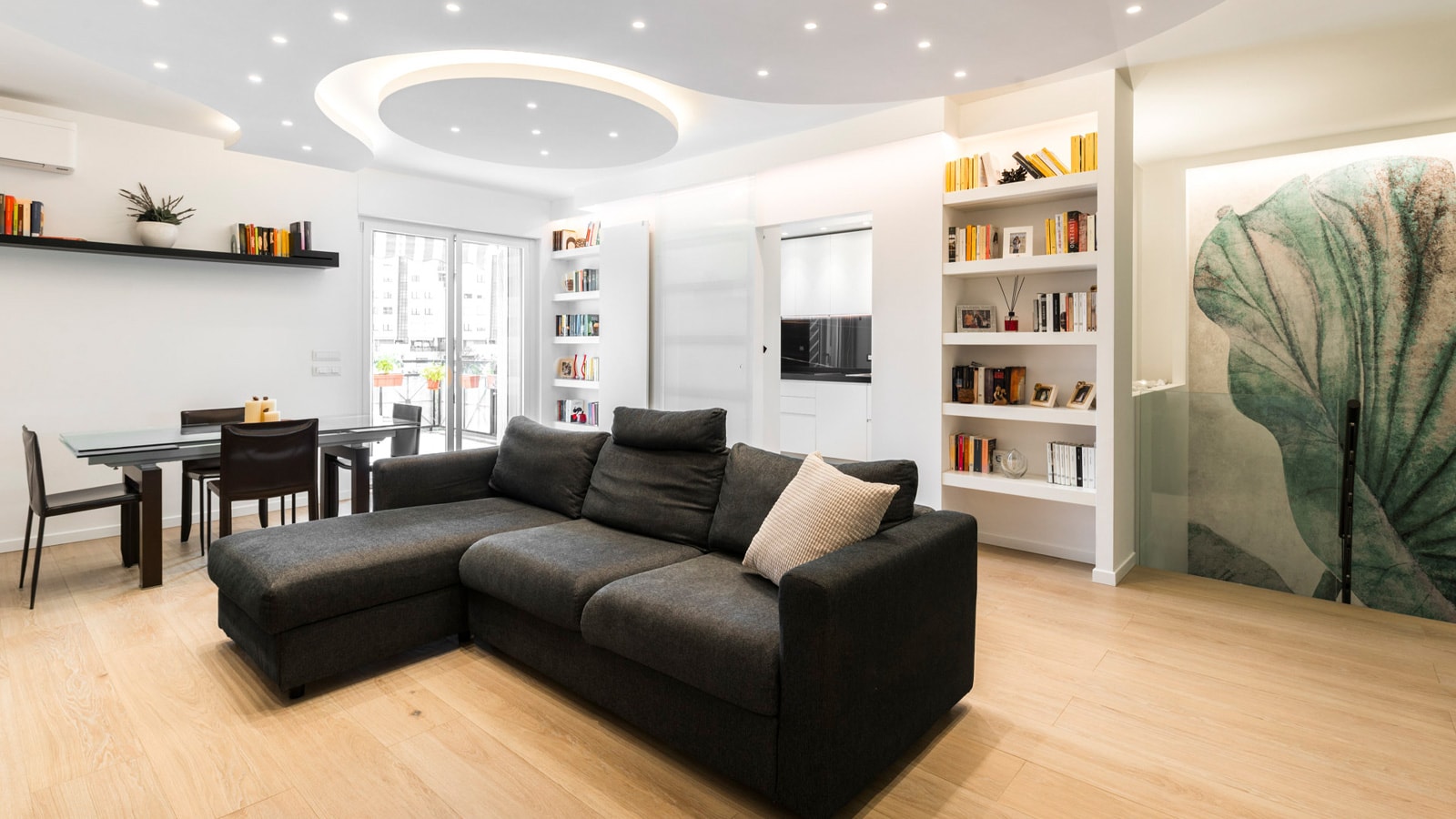 A practical modern apartment in Rome