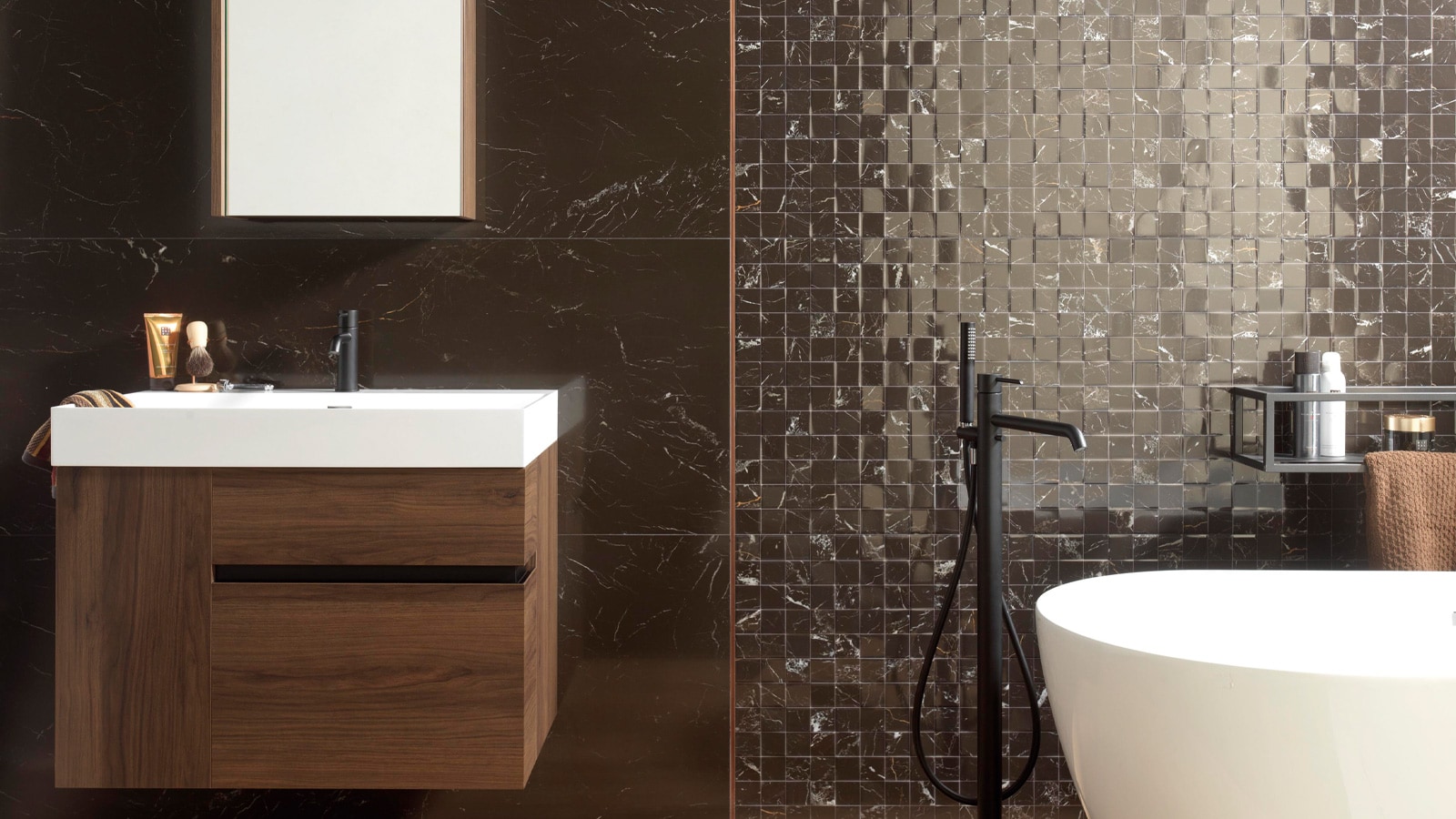 Умные кухни и ванные комнаты в натуральном стиле — основа бренда Gamadecor