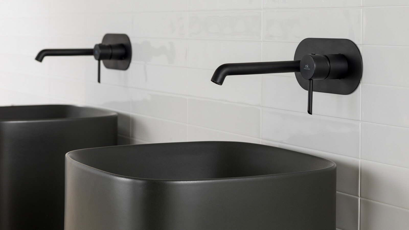 Noken's black taps for bathrooms with personality