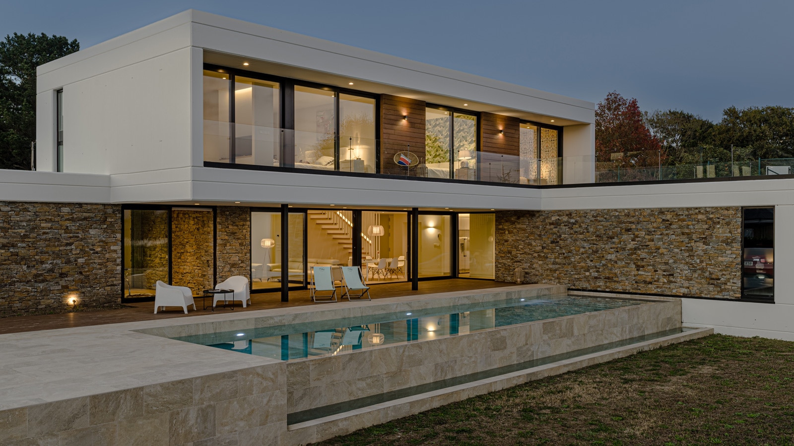 Un chalet inspiré de la nature à Loredo