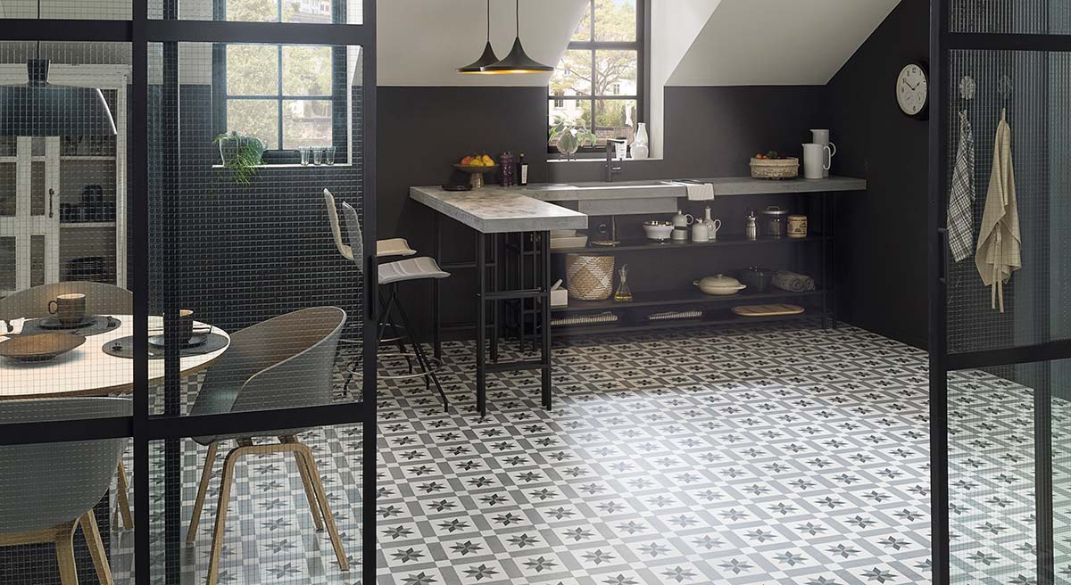 Grey grid and star motif combined