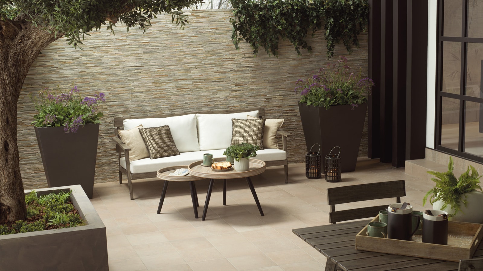Parma, la serie ceramica più moderna per un interior design tradizionale