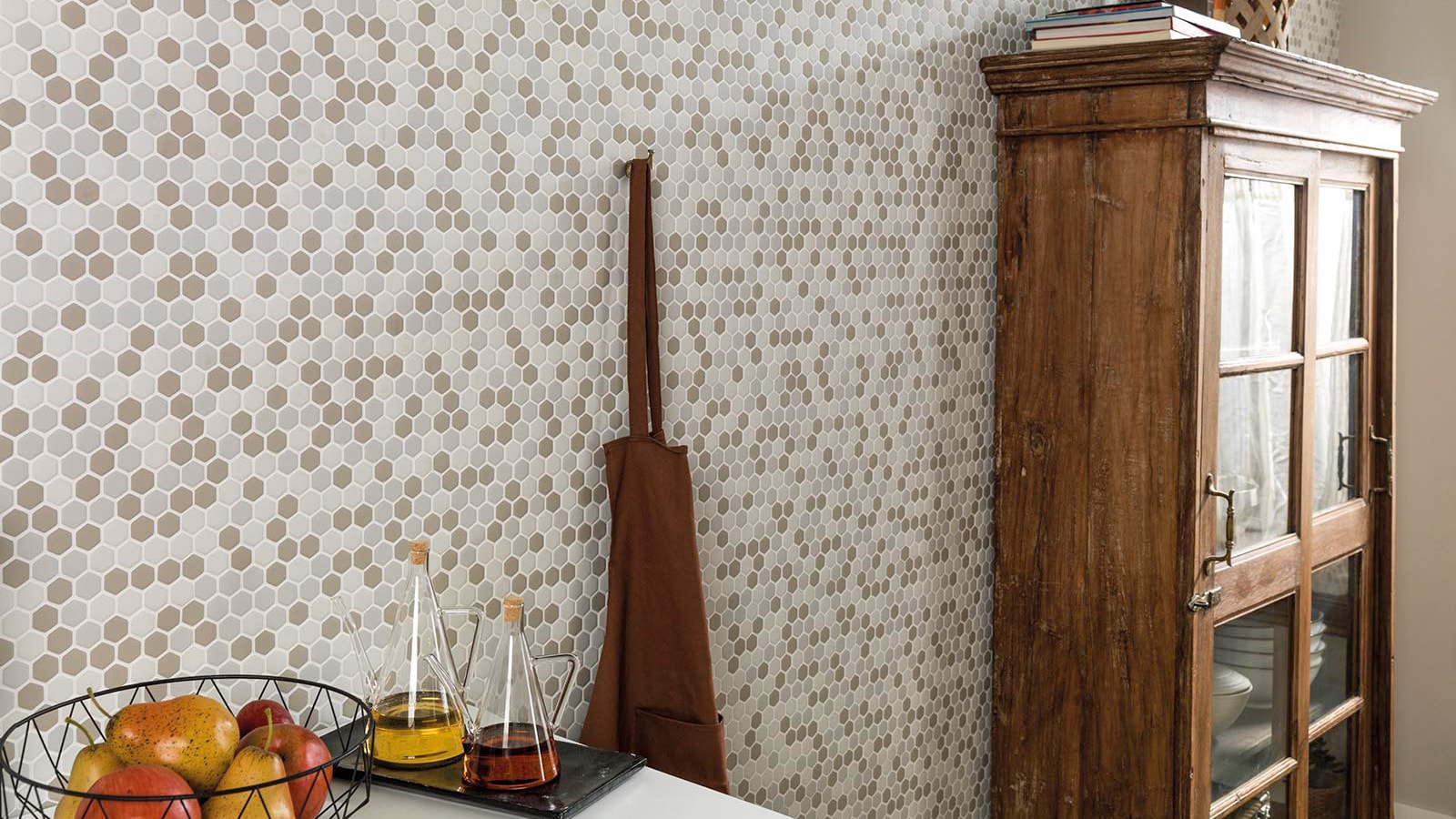 Piastrelle esagonali: originalità e dinamismo nei bagni e nelle cucine