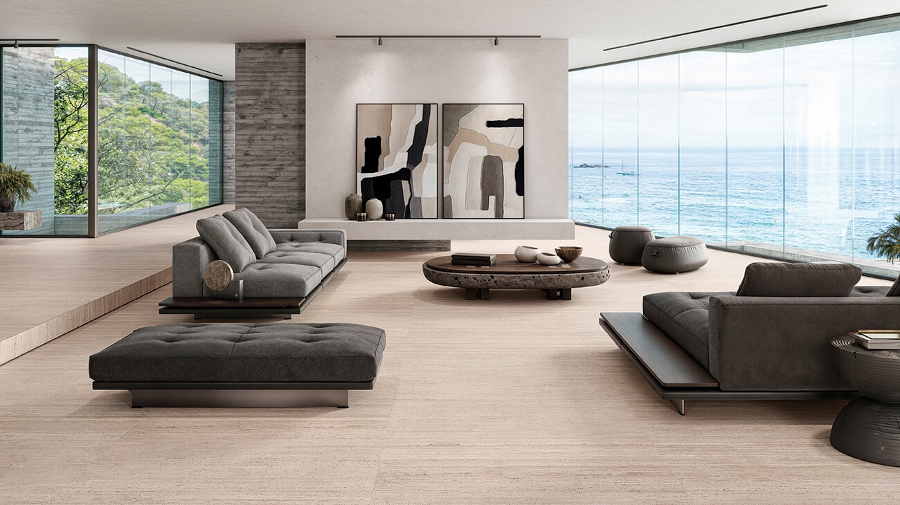 Salón con pavimento Taranto Bone (Porcelanosa).