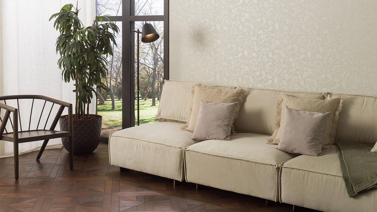 Skins Empyreal Moon Light wallpaper by L’Antic Colonial.