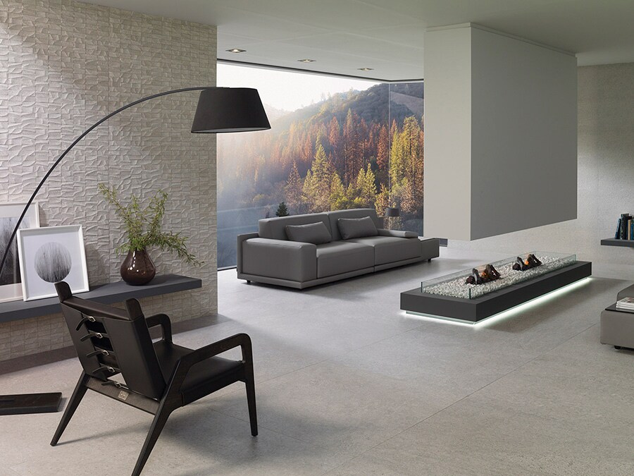 Wall with Prada Acero mosaic tiles by Porcelanosa.