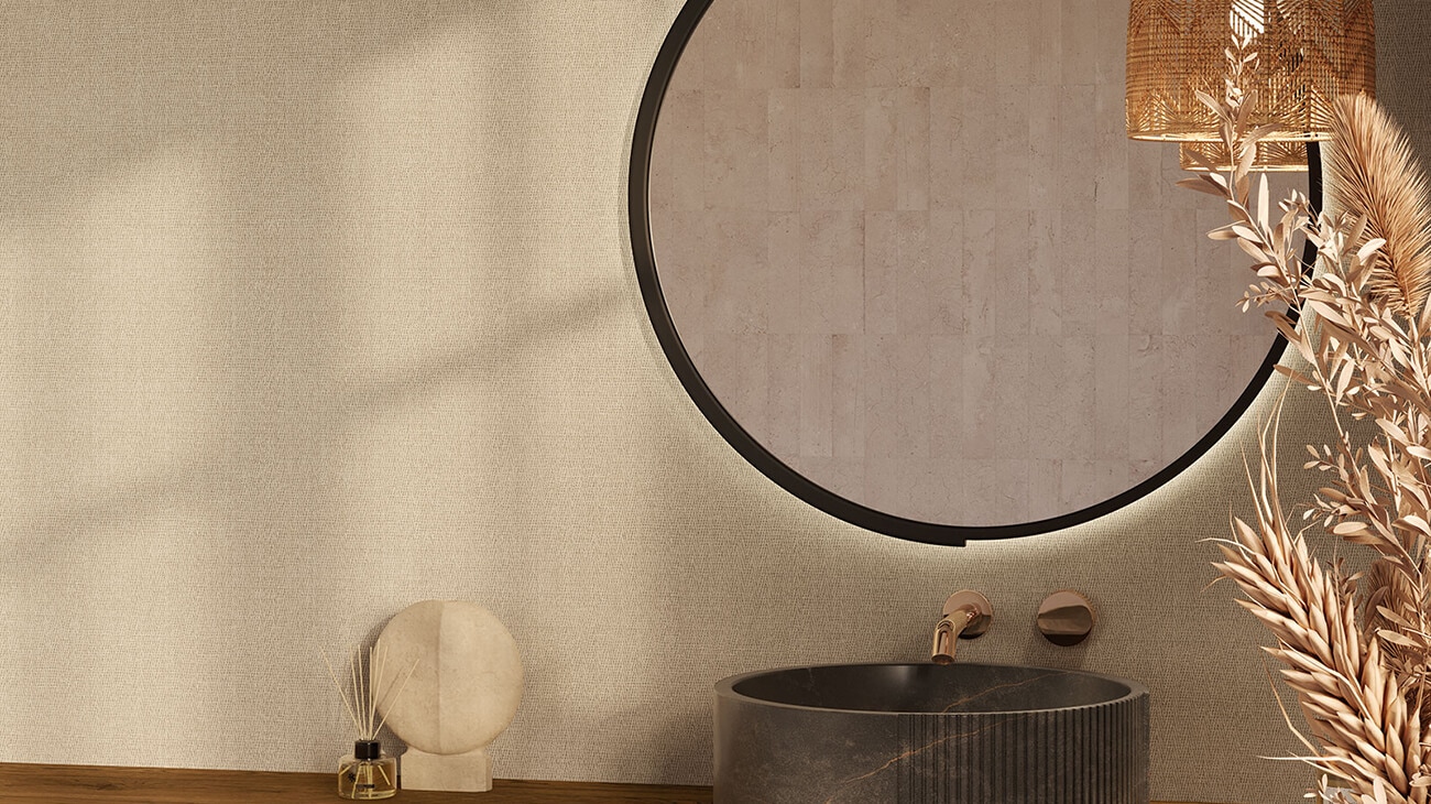Brightness and spaciousness with the bathroom mirror