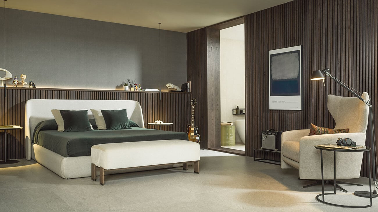 Pareti decorate con il legno: la tendenza che sta spopolando negli interni