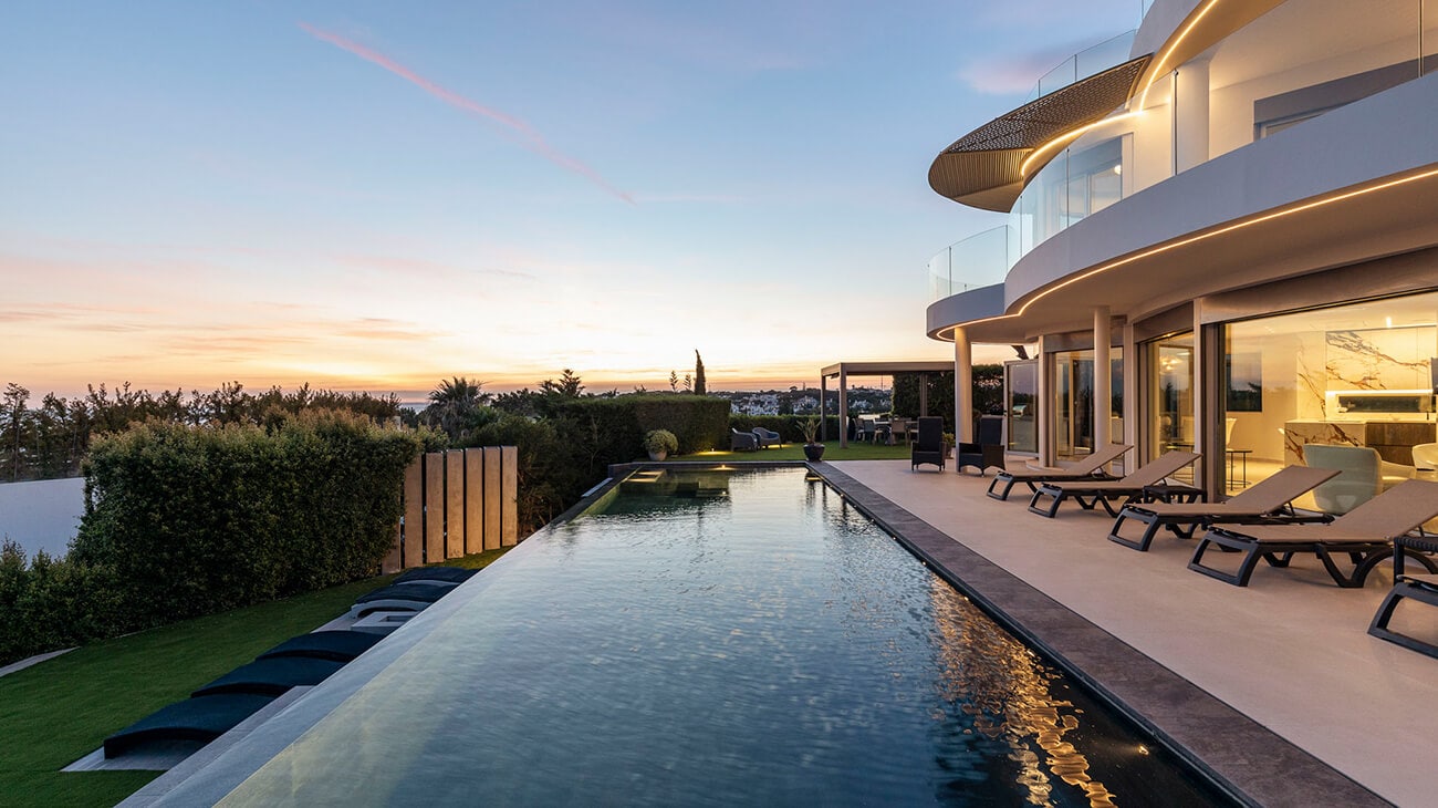 A liveable work of art bathed in the light of the Algarve